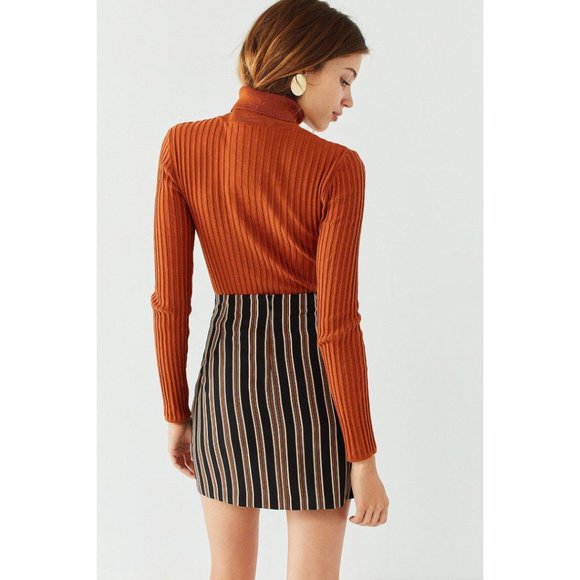 Urban Outfitters Grommet Tie Wrap Mini Skirt - Picture 3 of 11